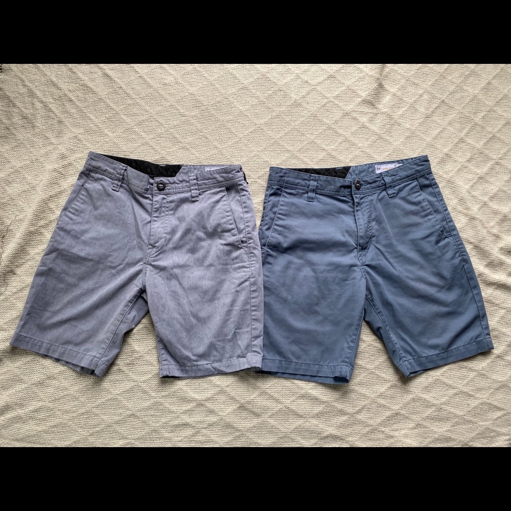Men’s Size 29 Volcom shorts (2)